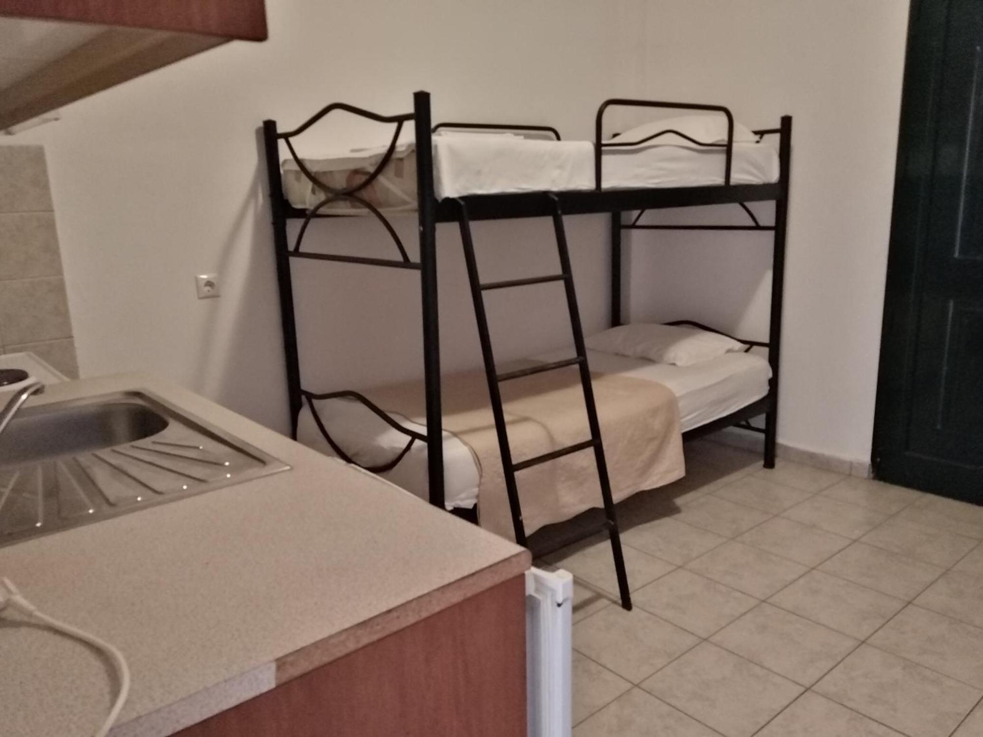 Estia Studios Kriopigi Bagian luar foto